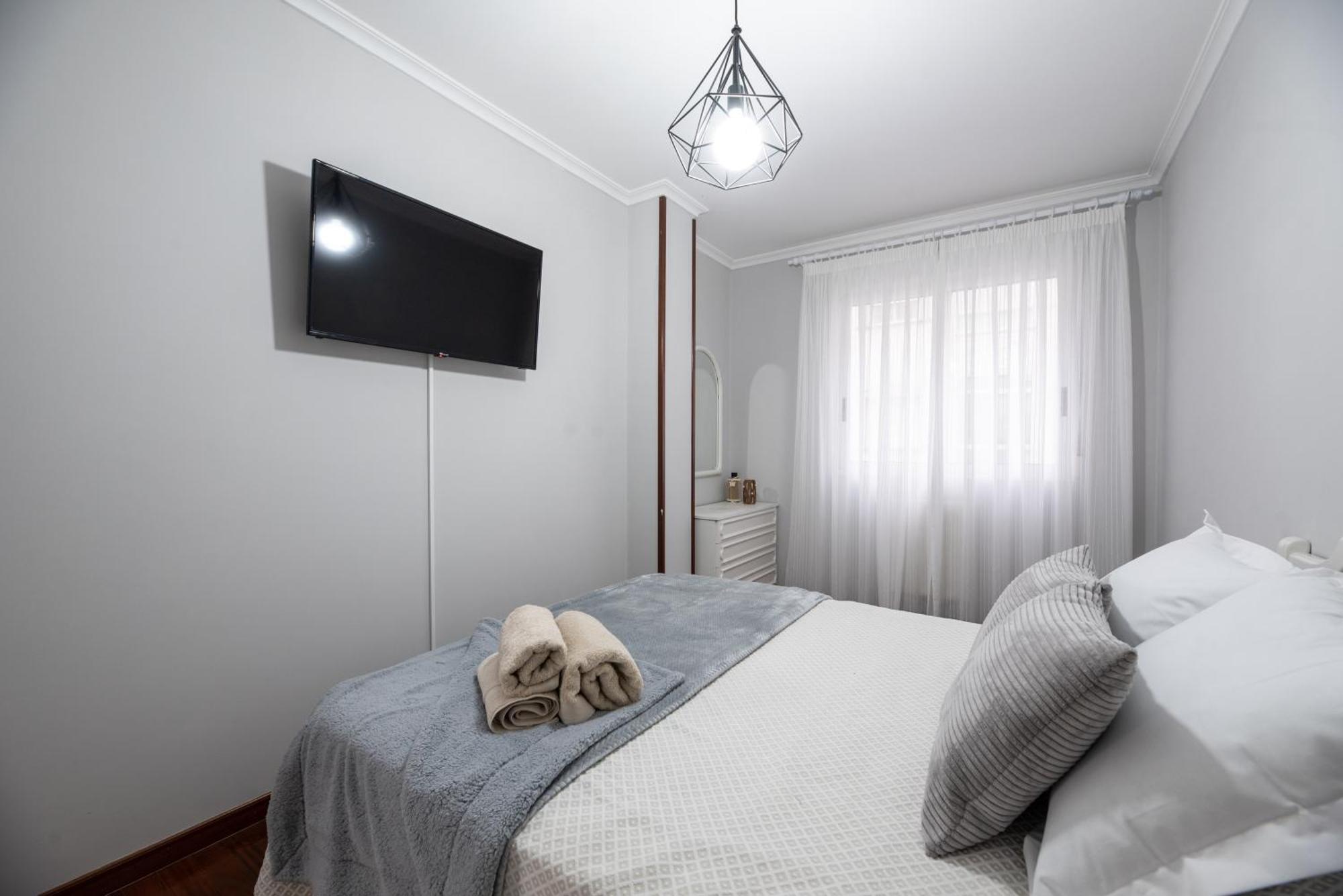 Apartamento Acogedor Centrico Monforte De Lemos Buitenkant foto